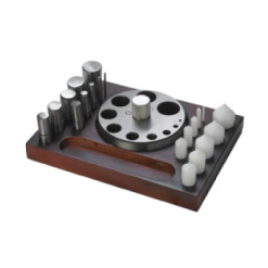 Anchor Disc Cutter With A Centre Position Die 