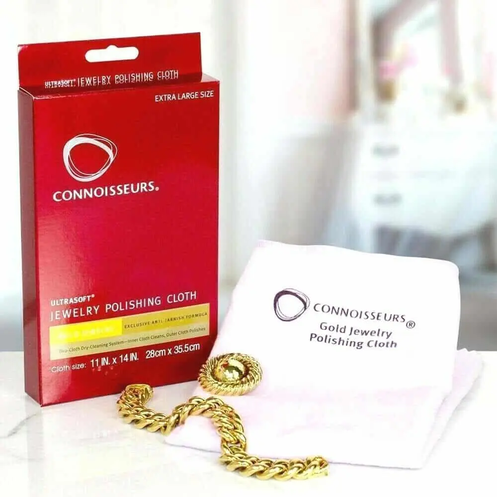 Connoisseurs Ultrasoft Gold Polishing Cloth - Image 2